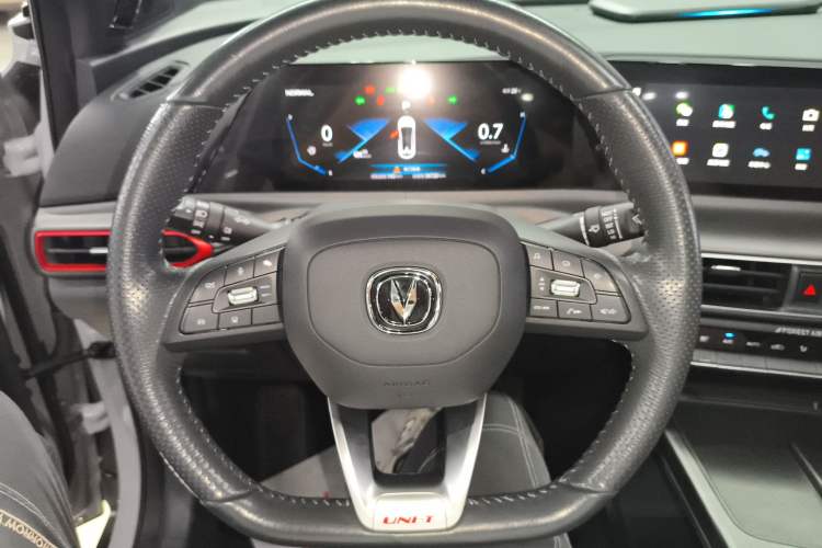 Used Changan UNI-T 2020 1.5T Prestige Version
