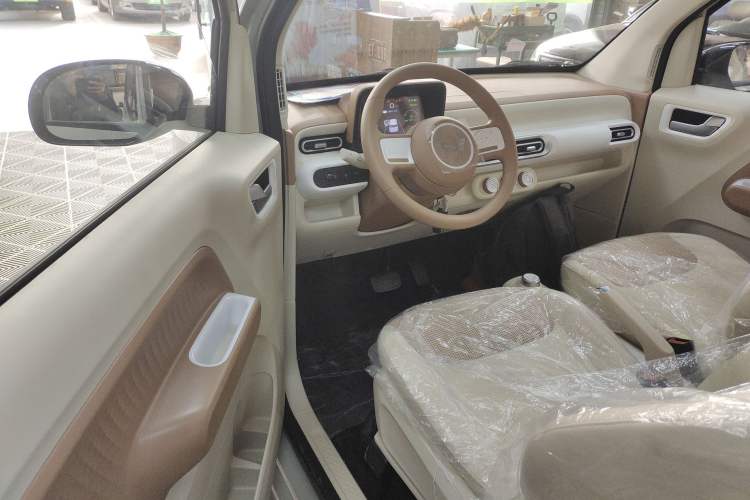 Used Wuling Hongguang MINIEV 2024 3rd Generation 215km Youth Edition