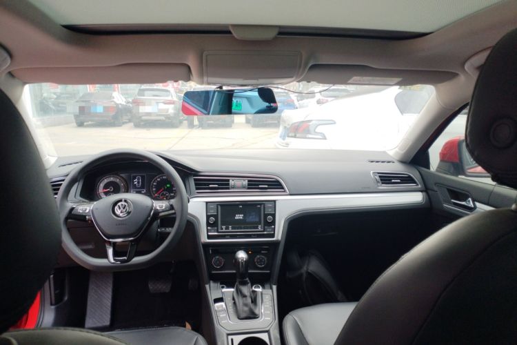 Used Volkswagen Lamando 2019 230TSI DSG Vision Edition China VI Standard
