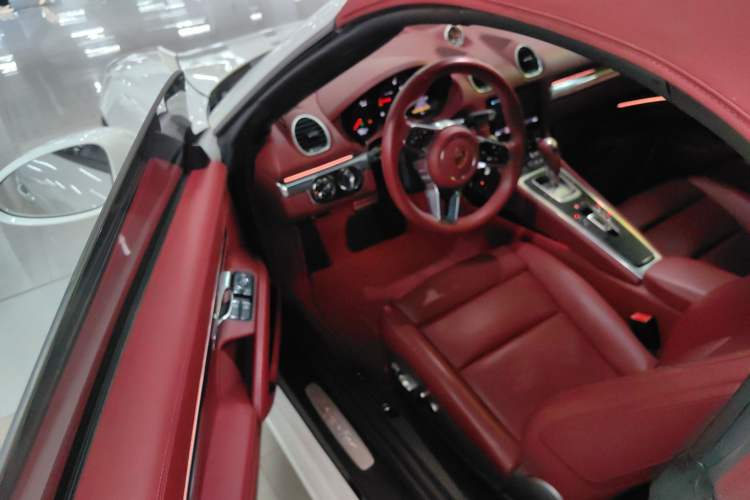 Used Porsche 718 2020 Boxster 2.0T
