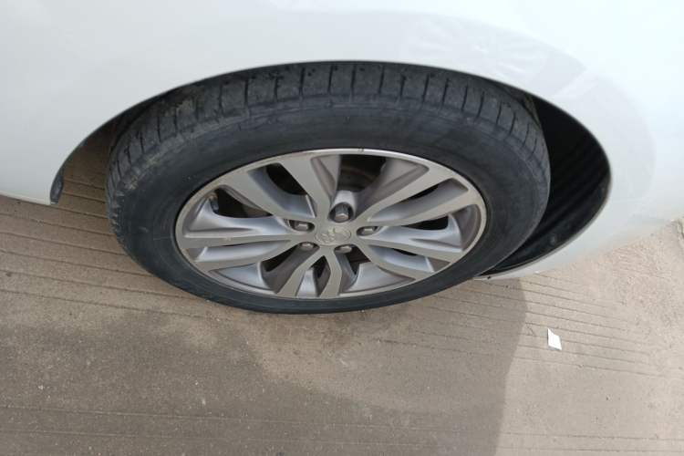 Used Buick GT 2019 18T Automatic Connected Elite Model China VI Standard
