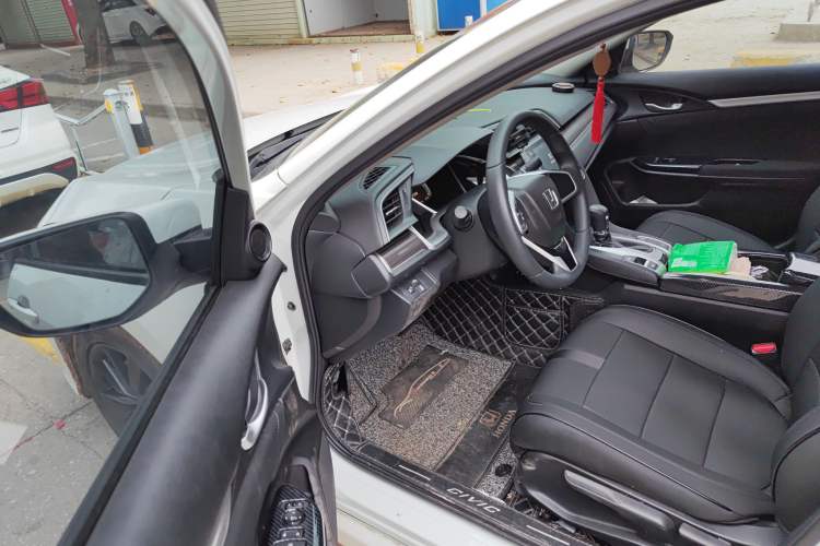 Used Honda Civic 2019 220TURBO CVT Dynamic Edition China VI