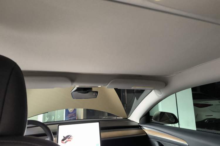 Used Tesla Model 3 2022 Rear-Wheel-Drive Version
