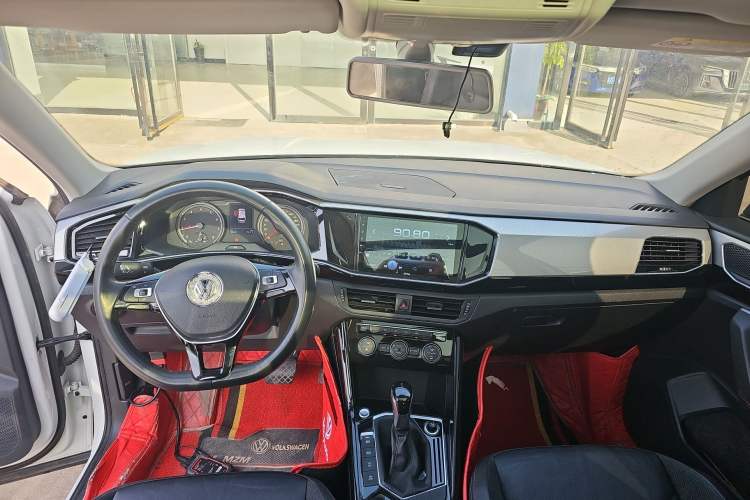 Used Volkswagen Tayron 2019 330TSI Two-Wheel Drive Luxury Model China VI Standard
