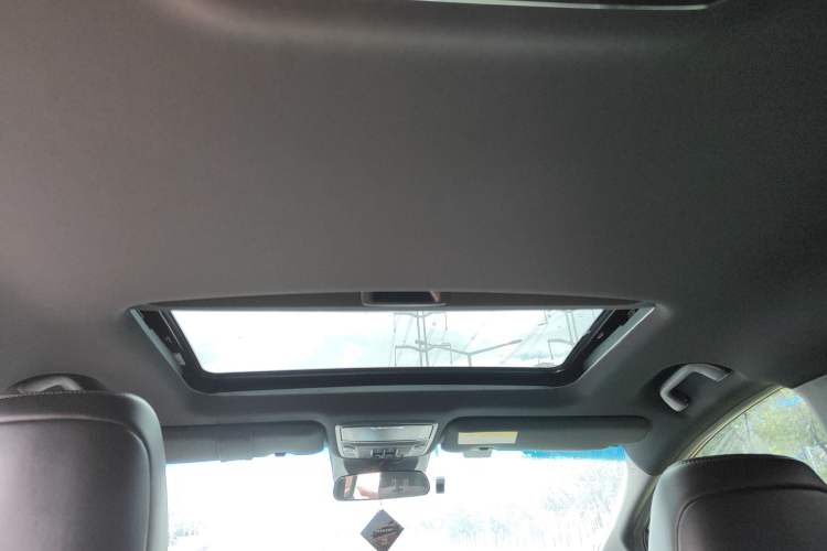 Used Honda Elysion 2024 2.0L eHEV Luxury Edition