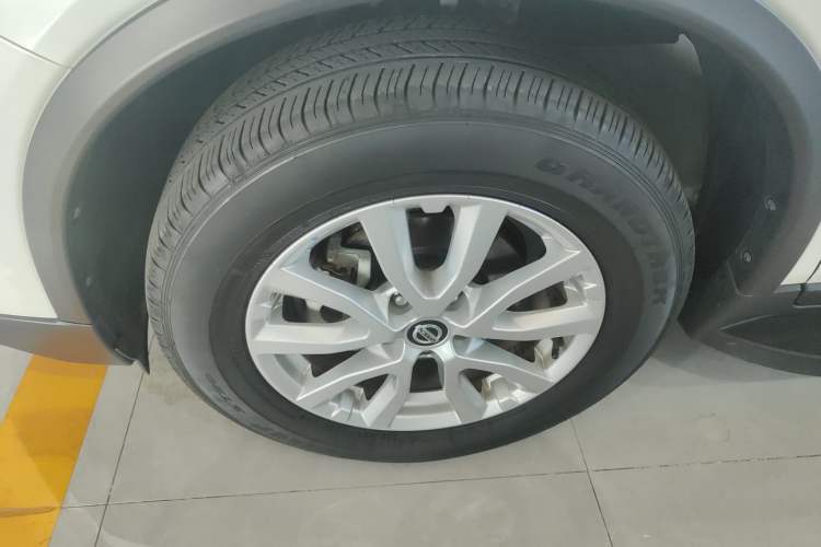 Used Nissan X-Trail 2022 2.0L Two-Wheel Drive Smart Connect Premium Edition
