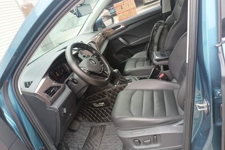 Used Volkswagen Tharu 2019 280TSI Two-Wheel Drive Flagship Version China VI Standard
