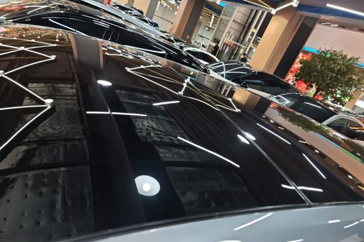 Used ONVO Luxeed L90 2025 Model—Max Six-Seater Version