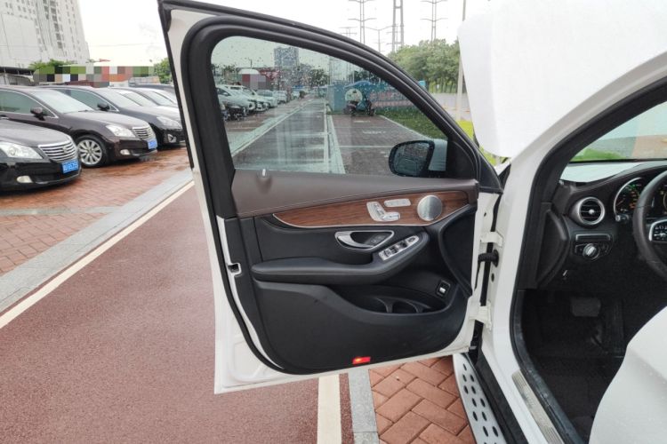 Used Mercedes-Benz GLC 2020 GLC 300 L 4MATIC Luxury Model
