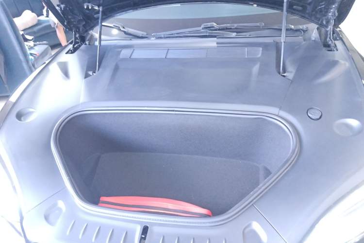 Used Tesla Model S 2023 Dual-Motor All-Wheel-Drive Version
