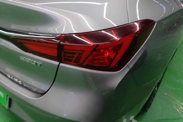 Used Changan Eado 2020 PLUS Blue Whale NE 1.4T GDI DCT Flagship Model
