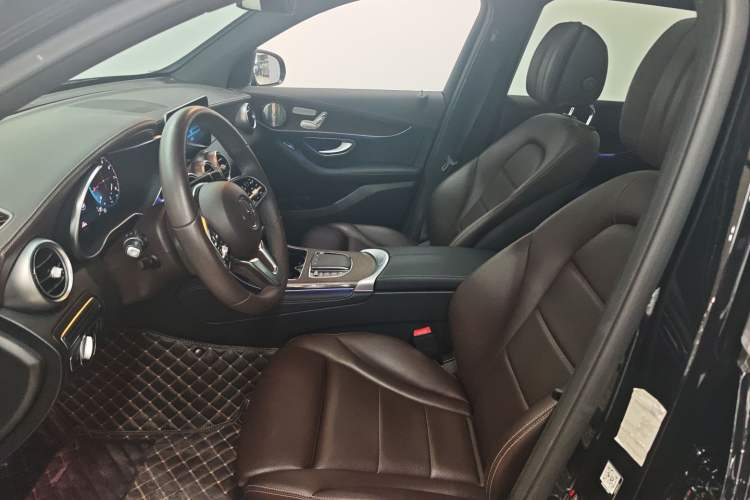 Used Mercedes-Benz GLC 2022 GLC 300 L 4MATIC Dynamic Model
