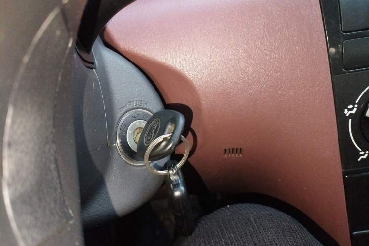 Used BYD F3 2012 Energy-Saving Edition 1.5L Manual Comfort Model
