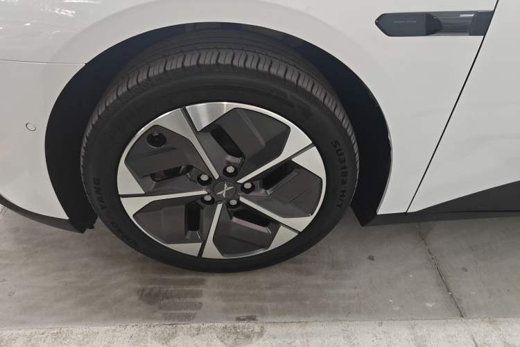 Used XPeng MONA M03 2024 620 with Ultra-Long Range
