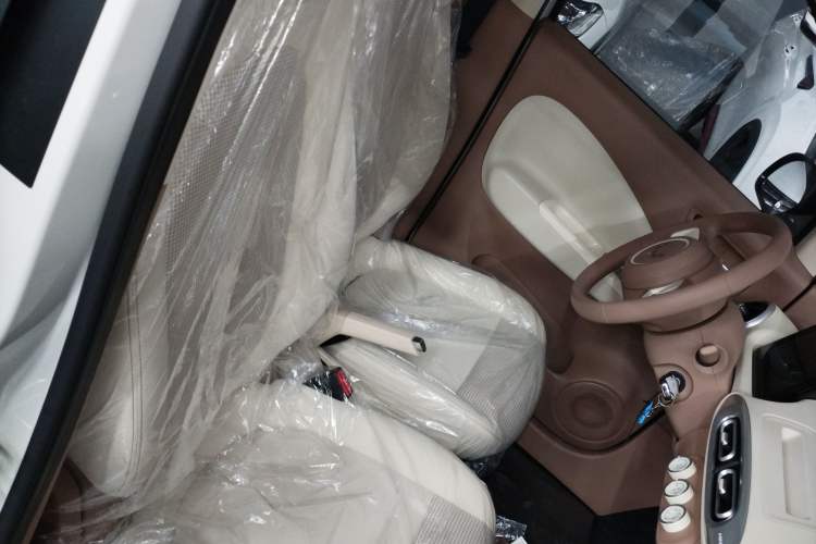 Used Wuling Hongguang MINIEV 2025 Four-Door Version Advanced Edition
