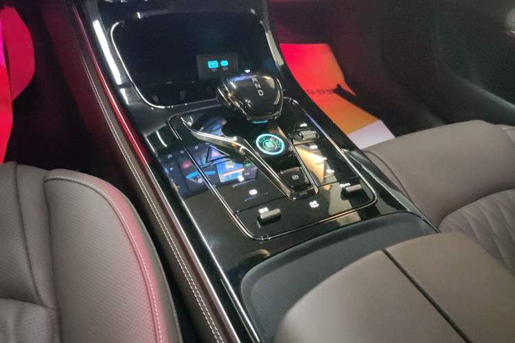 Used BYD Han 2023 EV Champion Edition 605KM Front-Drive Premium Model