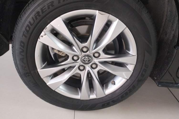 Used Toyota Sienna 2021 2.5L Hybrid Ultimate Edition