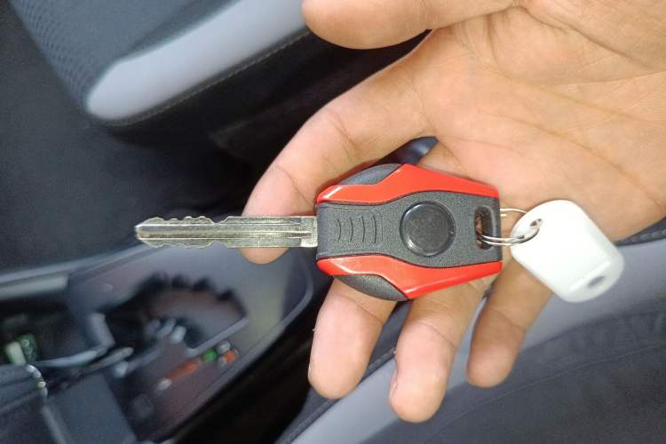 Used Toyota YARiS L 2021 1.5L CVT Leading Edition
