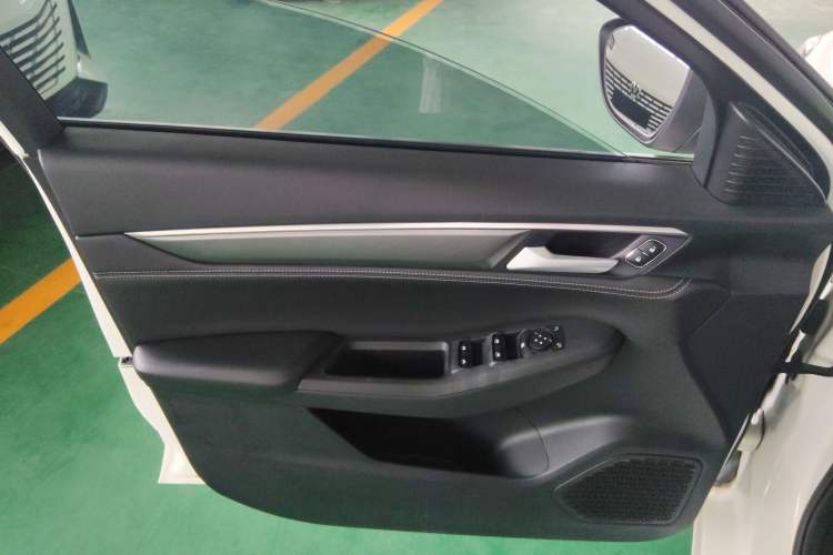 Used Ford Escort 2021 1.5L Automatic Diamond Edition
