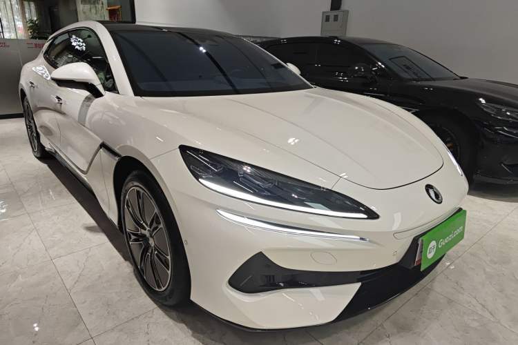 Used Denza Z9GT 2024 1100 Four-Wheel Drive Max Edition
