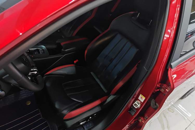 Used GAC Trumpchi EMPOW 2021 270T DCT J16 Version
