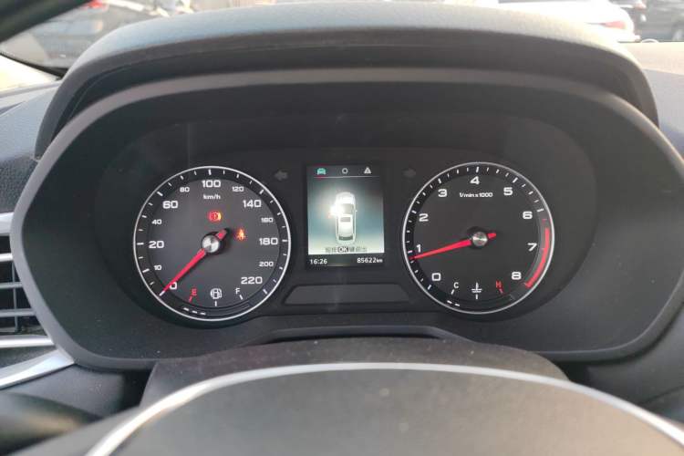 Used Roewe i5 2020 1.5L Manual 4G Connect Luxury Edition
