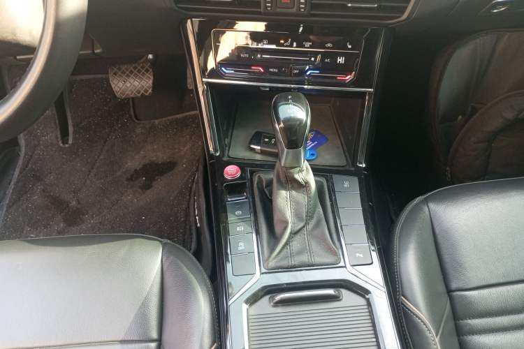 TDK.VehicleDetails.img