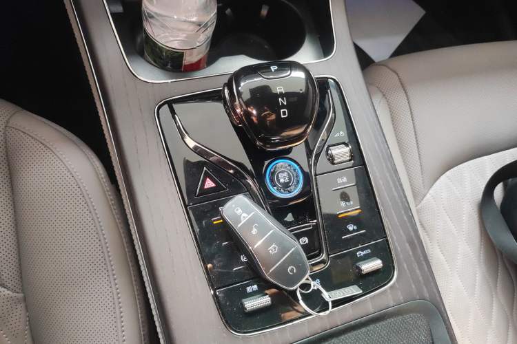 Used BYD Han 2025 EV with 701 km of Laser Radar-Enabled Intelligent Driving