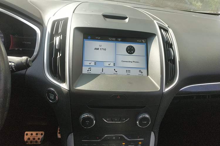 Used Ford Edge 2016 EcoBoost 245 Two-Wheel-Drive Titanium 7-Seater
