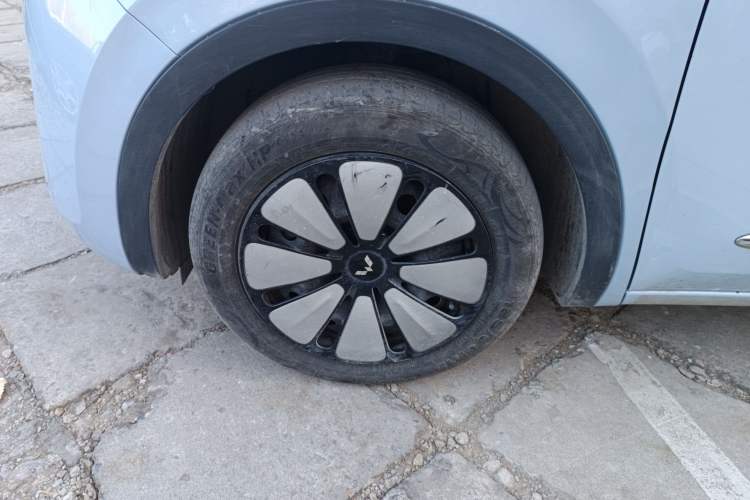 Used Wuling Bingo 2023 410 km Lingxi Deluxe Edition
