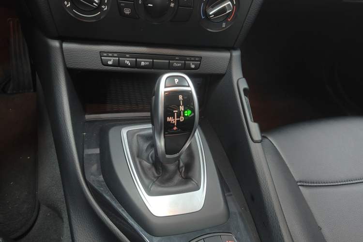 Used BMW X1 2015 sDrive18i Fashion Upgrade Edition
