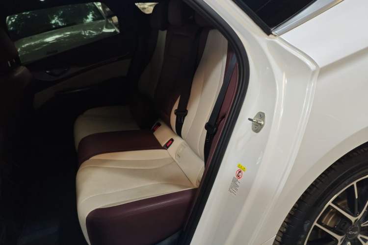 Used BYD Seal 2024 HONOR Edition DM-i 1.5L 121km Elite Model
