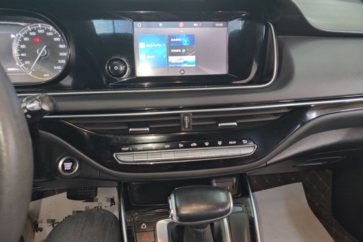 Used GAC Trumpchi M6 2021 270T DCT Luxury Edition (7 Seats)