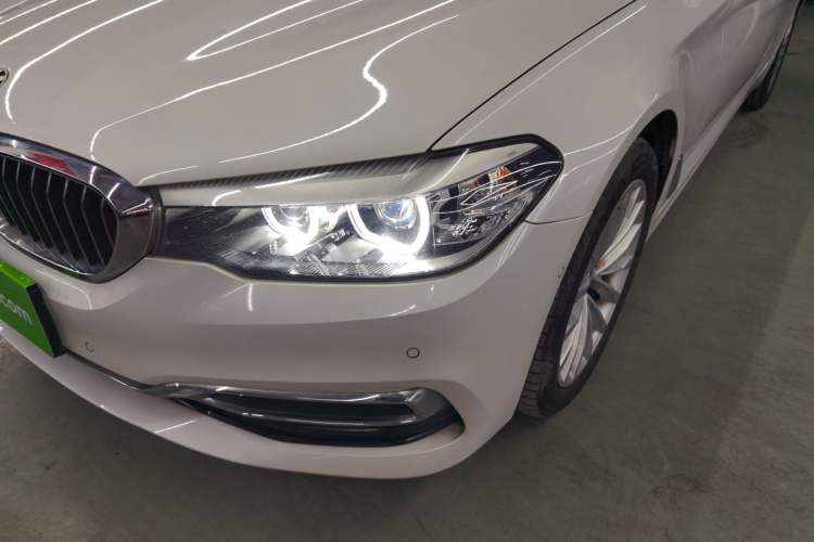 Used BMW 5 Series 2019 530Li Leading Model Luxury Package
