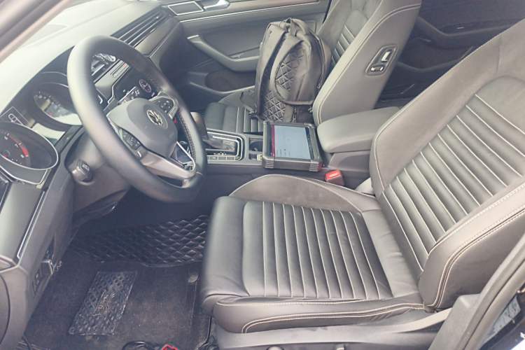 Used Volkswagen Magotan 2020 330TSI DSG Leading Model
