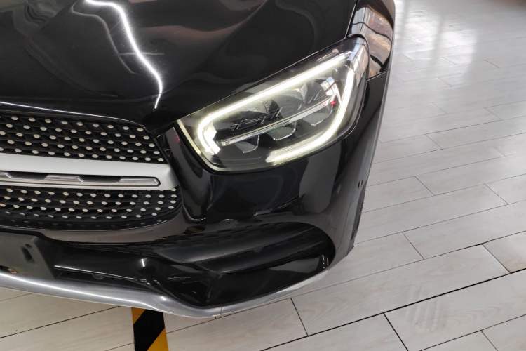 Used Mercedes-Benz GLC 2020 GLC 300 L 4MATIC Dynamic Edition
