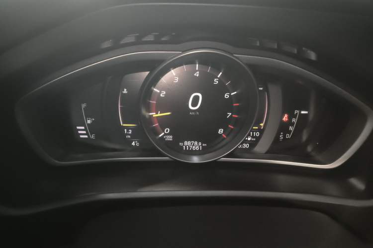 Used Volvo V40 2017 Cross Country T3 Zhiya Edition