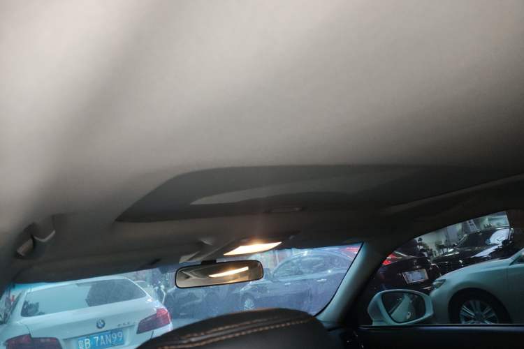 Used Toyota Crown 2015 2.0T Fashion Edition