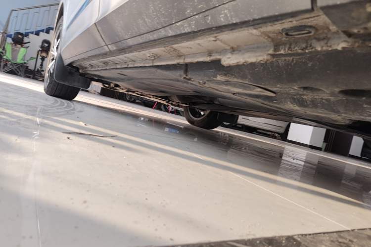 Used Volkswagen Tiguan L 2020 330TSI Automatic Two-Wheel Drive Smart Luxury Edition China VI Standard
