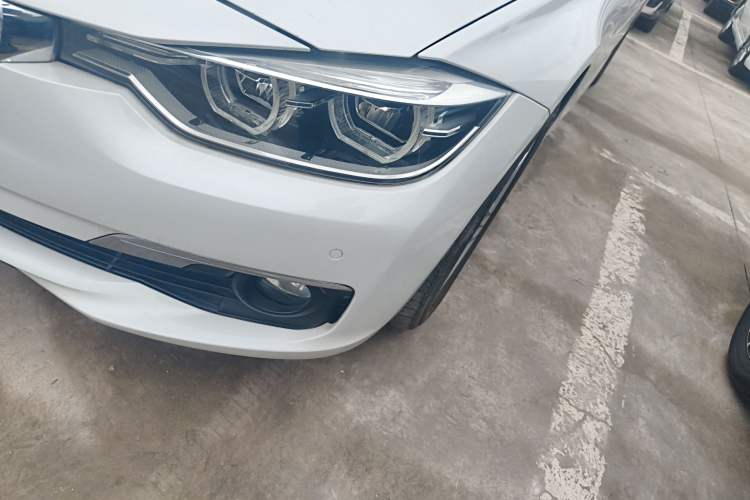 Used BMW 3 Series 2017 320Li Fashion Model
