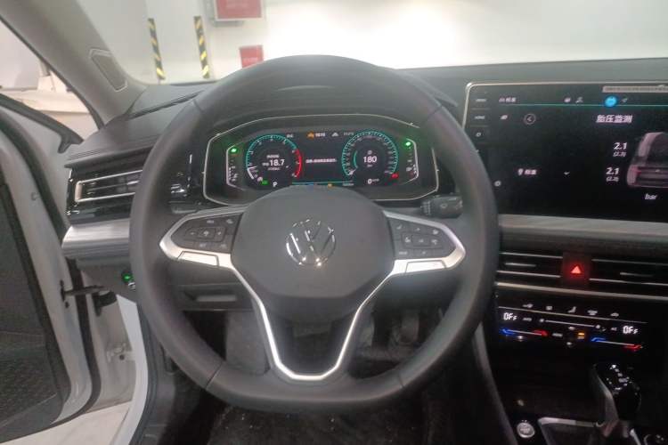 Used Volkswagen Sagitar 2025 300TSI DSG Excellence Edition
