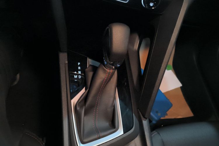 Used Chevrolet Orlando 2020 Light Hybrid Redline 530T Automatic Enjoyment Edition (5+2 Models)
