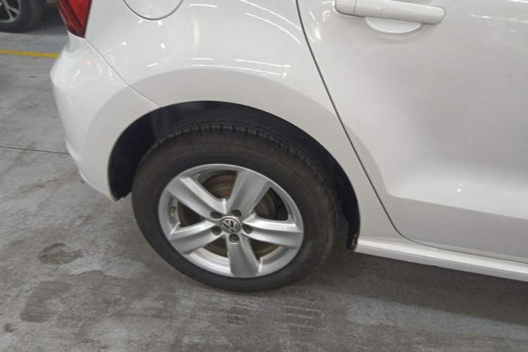 Used Volkswagen Polo 2016 1.4L Manual Fashion Model
