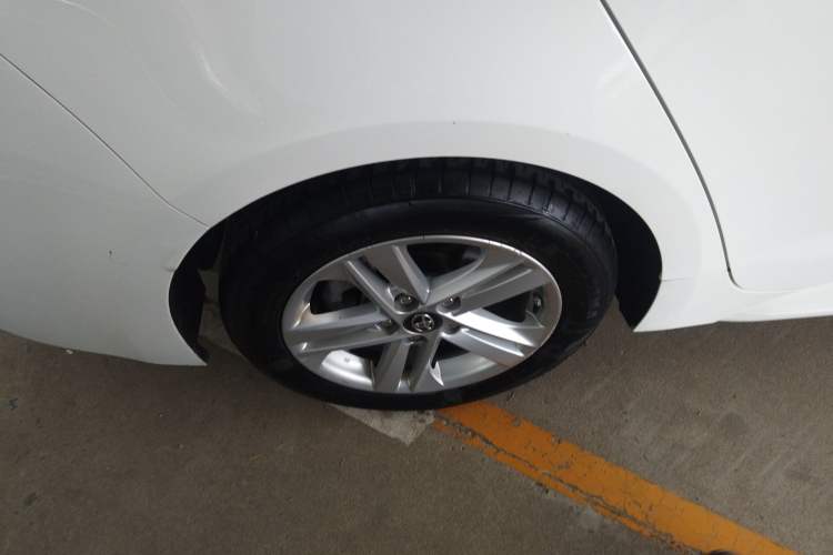 Used Toyota Levin 2022 Facelift TNGA 1.5L CVT Progressive Edition
