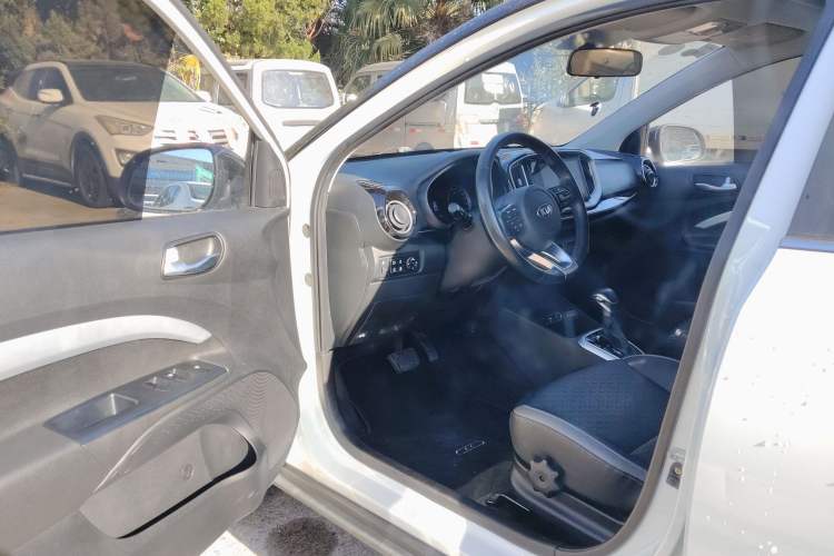 Used Kia kx1 Stonic 2019 1.4L Automatic Sport Edition China VI
