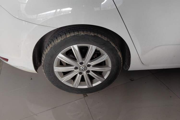 Used Volkswagen Touran 2021 Touran L 280TSI DSG Comfort Edition 7 Seats
