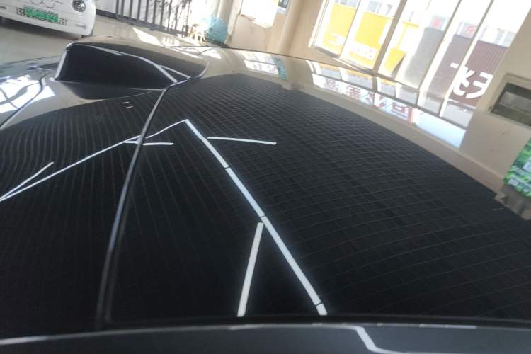 Used Hima Luxeed R7 2024 All-Electric 802 km Max
