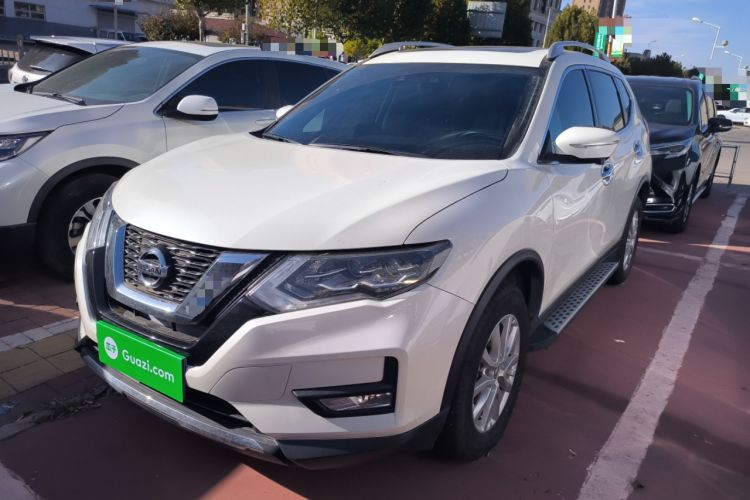 Used Nissan X-Trail 2023 Classic 2.0L Two-Wheel Drive Smart Connect Premium Edition
