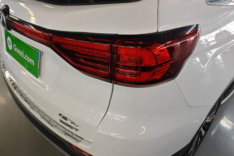 Used Changan CS75 2021 Honor Million Edition 280T DCT Navigation Model