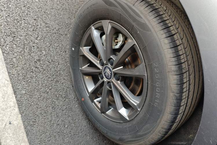 Used BYD Qin PLUS 2021 EV 400KM Leading Comfort Edition
